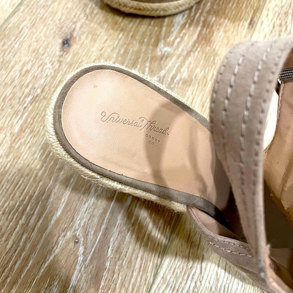 Universal Thread wedges - Picture 2 of 3